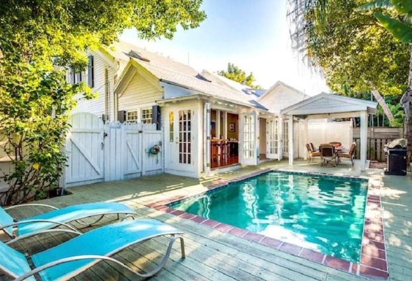 Casa De Rosalie By Avantstay Great Location W/ Pool, Bbq & Outdoor Dining Month Long Stays Only