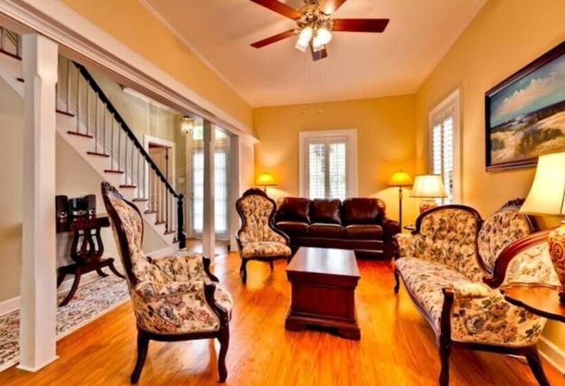 Casa De Rosalie By Avantstay Great Location W/ Pool, Bbq & Outdoor Dining Month Long Stays Only