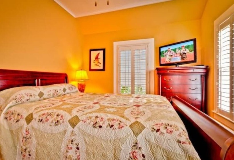 Casa De Rosalie By Avantstay Great Location W/ Pool, Bbq & Outdoor Dining Month Long Stays Only