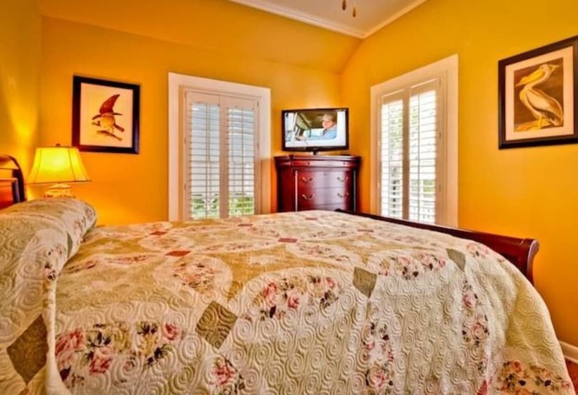 Casa De Rosalie By Avantstay Great Location W/ Pool, Bbq & Outdoor Dining Month Long Stays Only