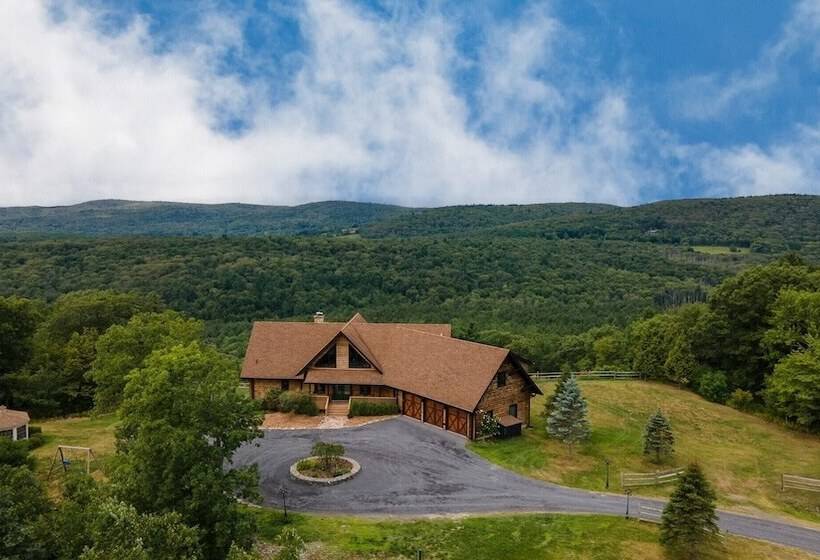 Chester By Avantstay Amazing Views, Secluded Home, A True City Escape!