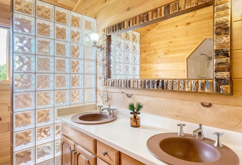 Chester By Avantstay Amazing Views, Secluded Home, A True City Escape!