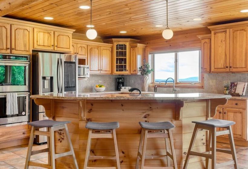 Chester By Avantstay Amazing Views, Secluded Home, A True City Escape!