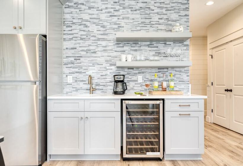 Crystal Sands By Avantstay Walk To The Beach