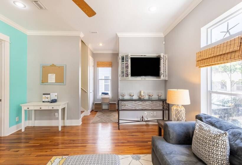 Doctor S Orders By Avantstay 5 Mins To Beach! W/ Community Pool & Hot Tub!