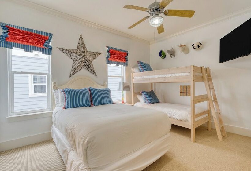 Doctor S Orders By Avantstay 5 Mins To Beach! W/ Community Pool & Hot Tub!