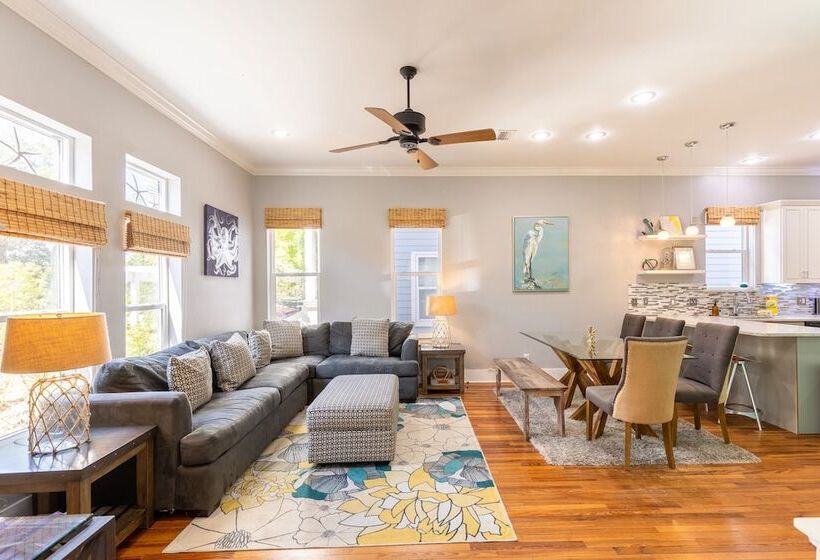 Doctor S Orders By Avantstay 5 Mins To Beach! W/ Community Pool & Hot Tub!