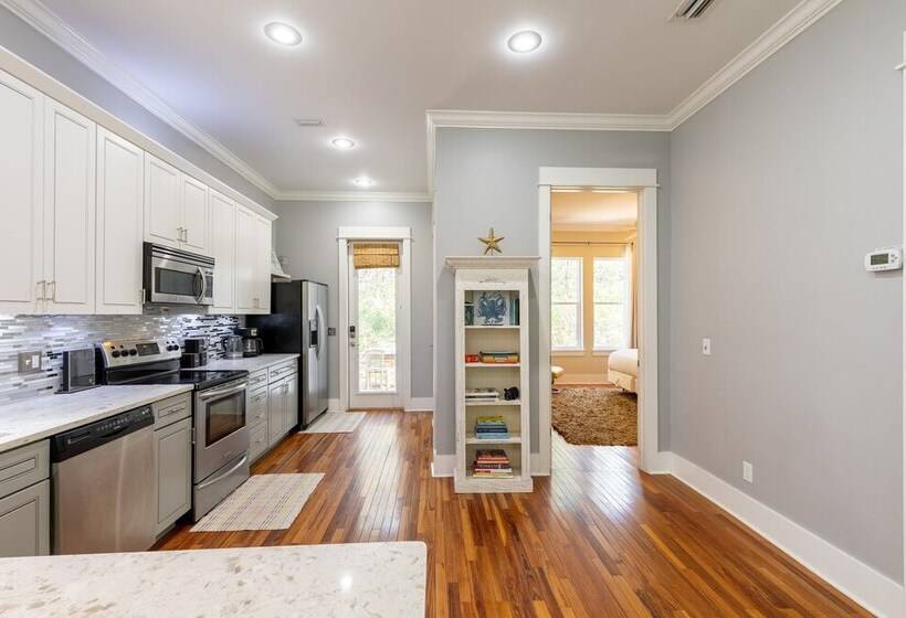 Doctor S Orders By Avantstay 5 Mins To Beach! W/ Community Pool & Hot Tub!