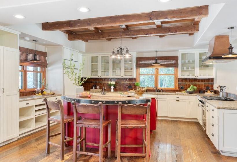 Dolcetto By Avantstay Wine Country Mansion, Minutes From Vineyards