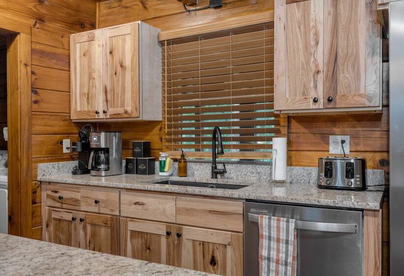 Dudley I By Avantstay Cosy Cabin W/ Hot Tub & Incredible Views