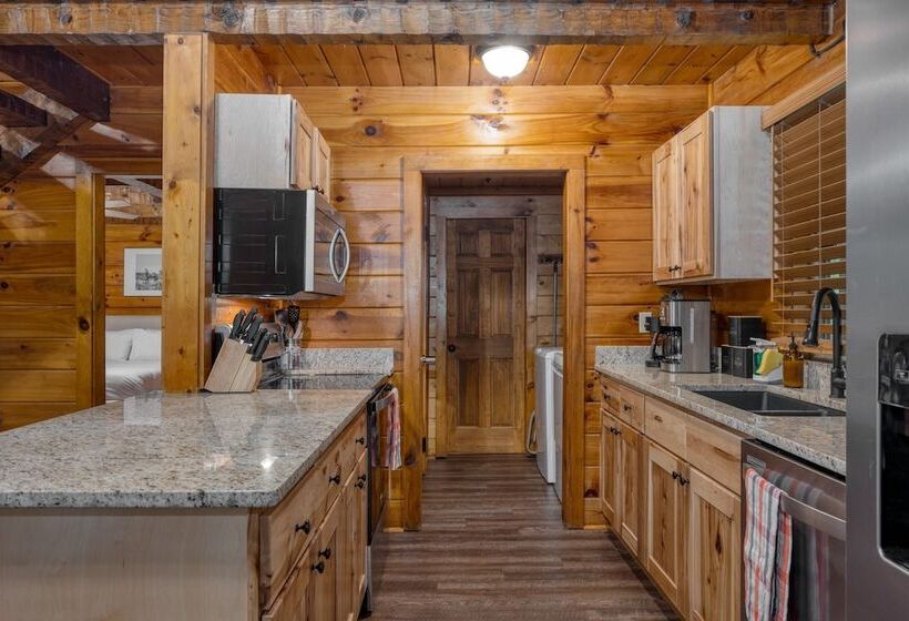 Dudley I By Avantstay Cosy Cabin W/ Hot Tub & Incredible Views