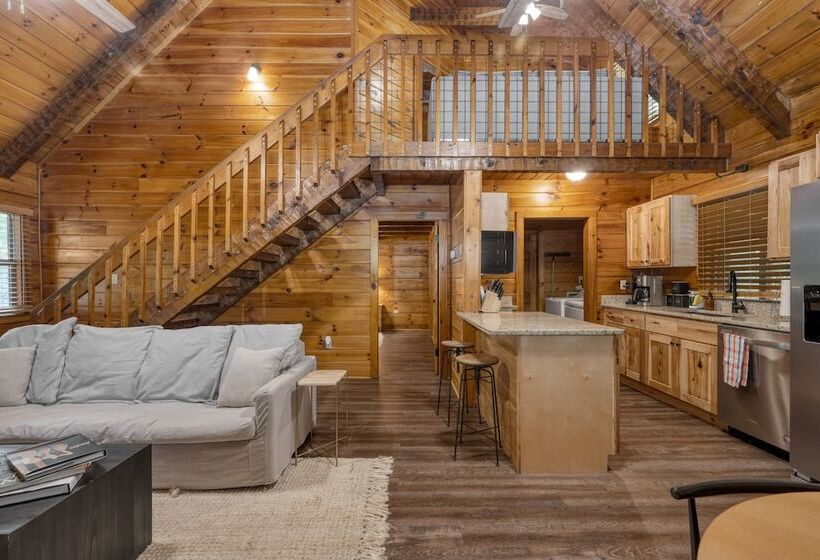 Dudley I By Avantstay Cosy Cabin W/ Hot Tub & Incredible Views