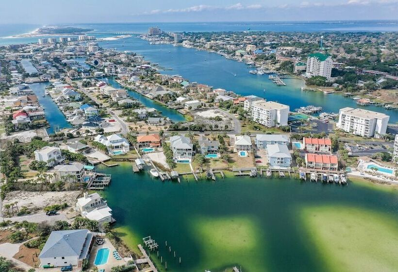 Harborside By Avantstay Expansive Destin Retreat