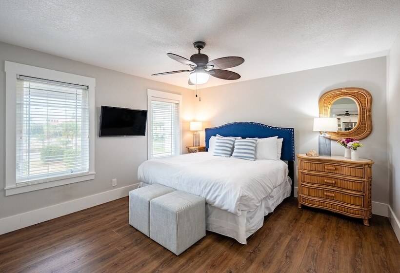 Harborside By Avantstay Expansive Destin Retreat