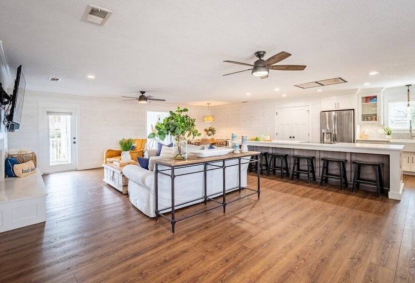 Harborside By Avantstay Expansive Destin Retreat