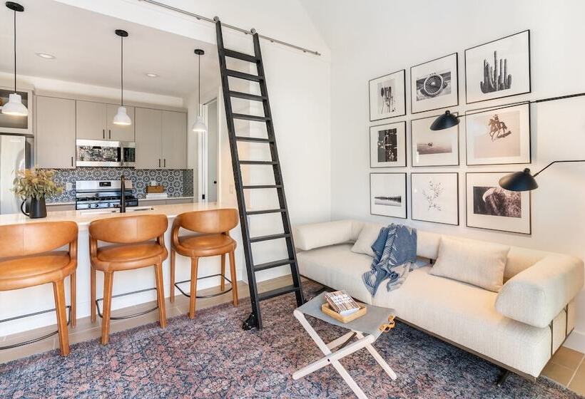 Henley By Avantstay Plunge Pool, Incredible Patio & Guest House!