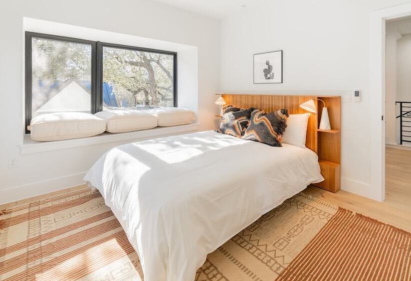 Henley By Avantstay Plunge Pool, Incredible Patio & Guest House!