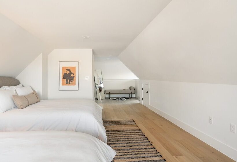 Henley By Avantstay Plunge Pool, Incredible Patio & Guest House!