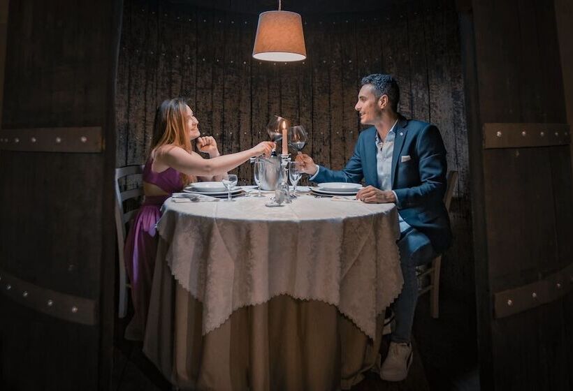 Отель Agriturismo La Ripolina