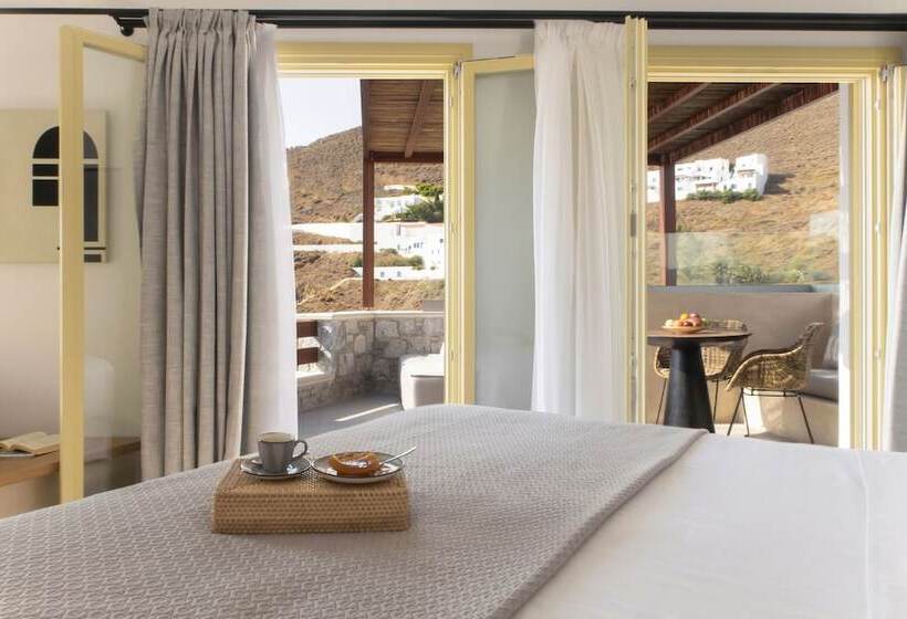 Отель Anassa Boutique