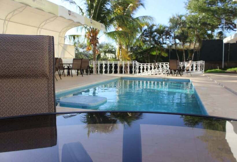 Отель Casa Imperial - Managua