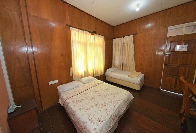 בית מלון כפרי Chalet Teratak Samuderakita