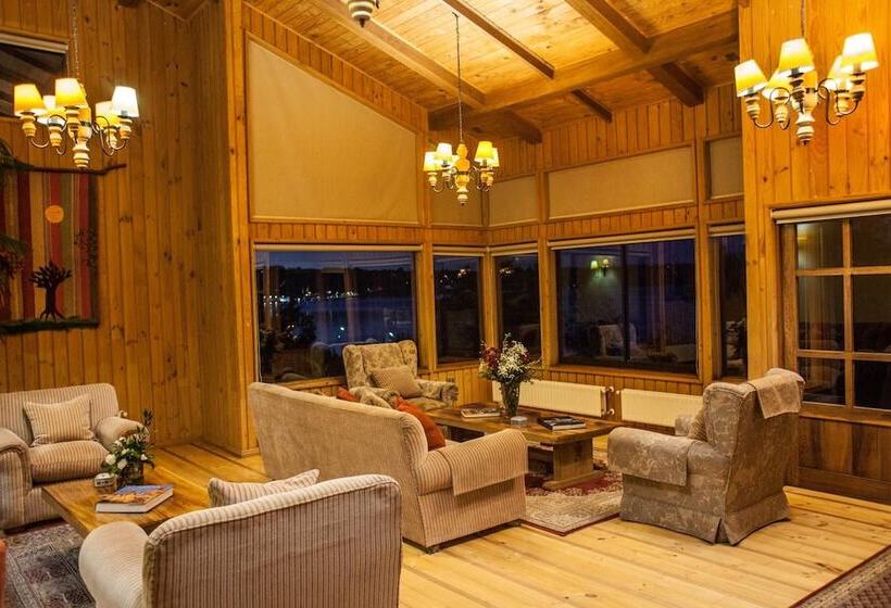 בית מלון כפרי Elun