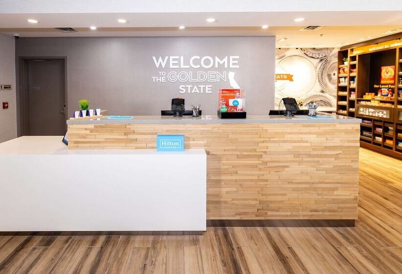 בית מלון כפרי Hampton Inn Selma, Ca