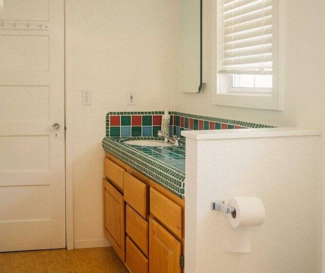 호텔 Johnson S Beach Cabins And Campground