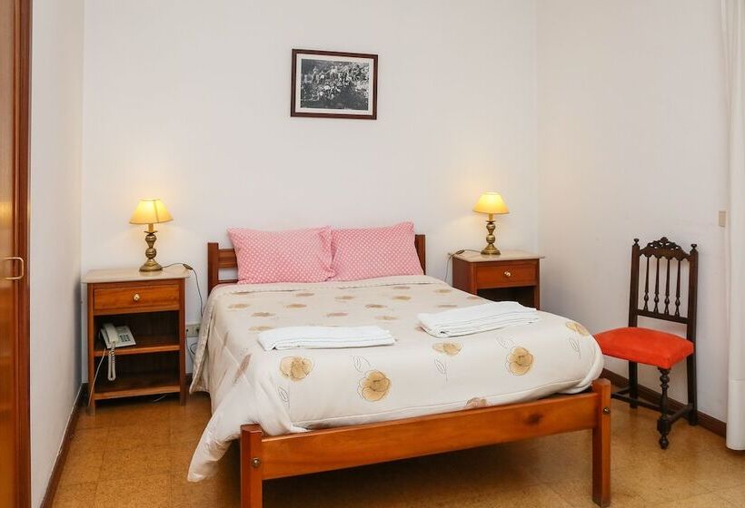 בית מלון כפרי Oásis