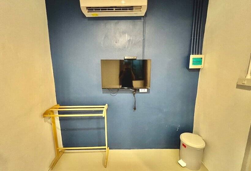 בית מלון כפרי Phupa Beach Resort