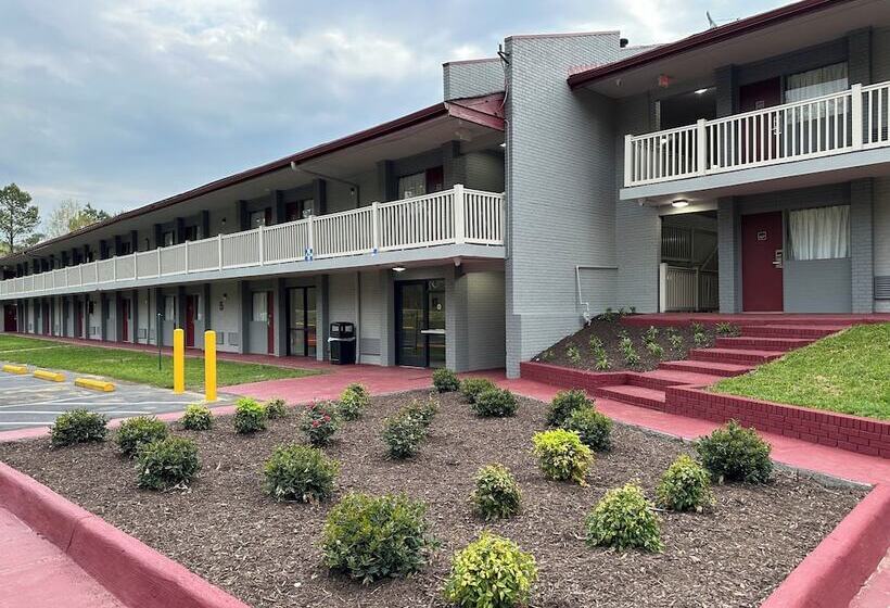 فندق Red Roof Inn Doswell   Kings Dominion