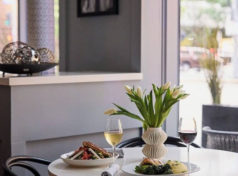 호텔 Rusk House Serviced Apartments