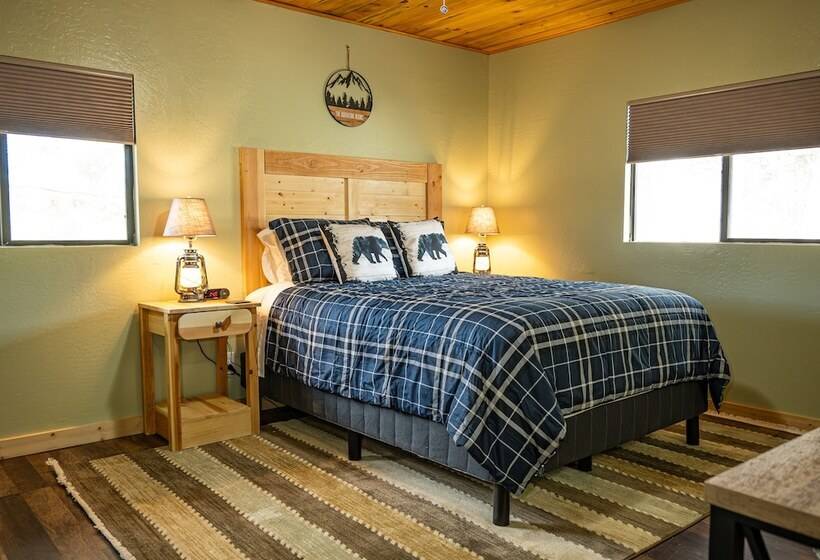 בית מלון כפרי Rusty Buck Inn