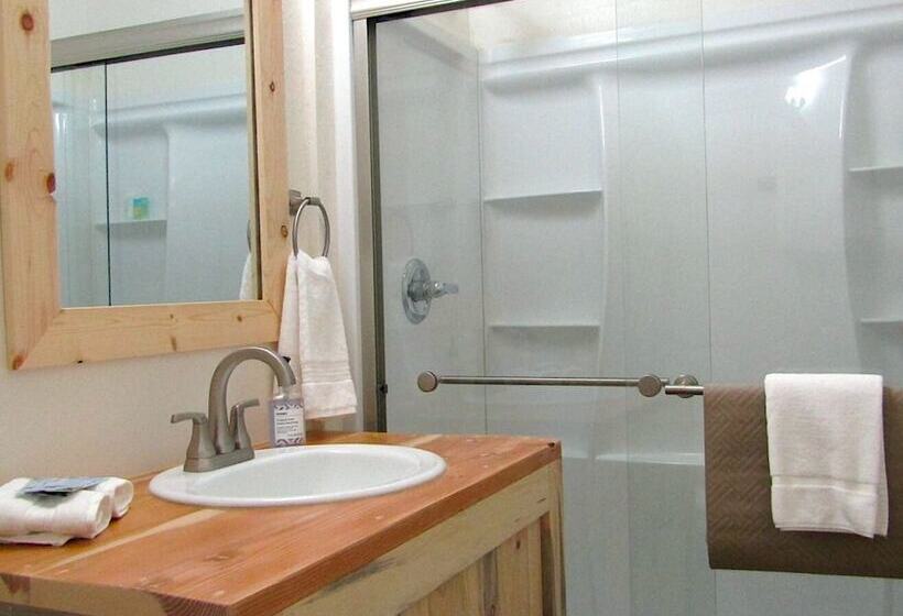 בית מלון כפרי Rusty Buck Inn