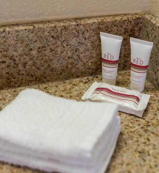 فندق Sacramento Inn & Suites