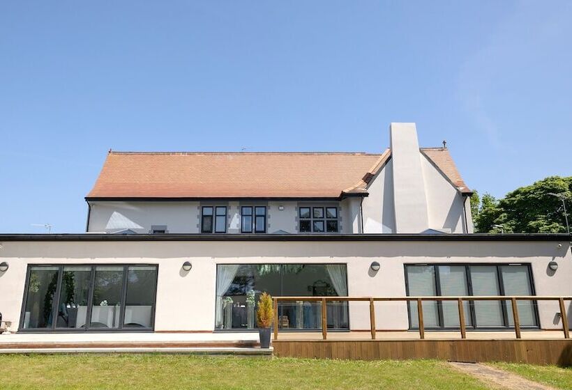 בית מלון כפרי The Whitehouse Peterlee