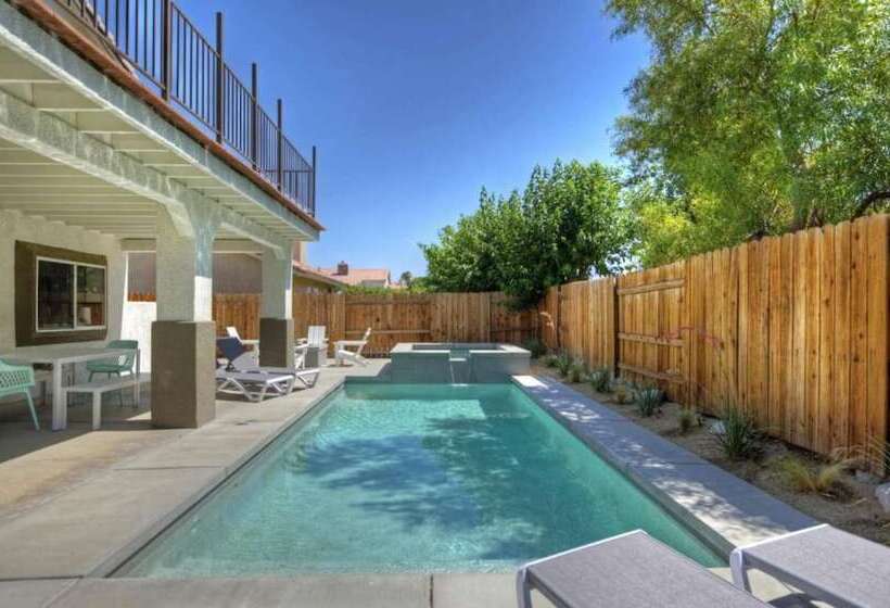 Indio Escape By Avantstay Stunning Home In Coachella W/ Pool & Hot Tub