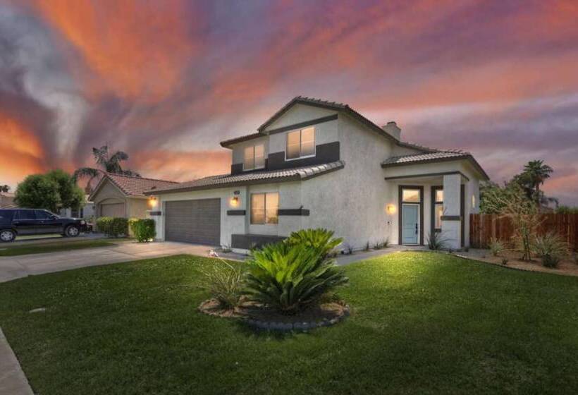 Indio Escape By Avantstay Stunning Home In Coachella W/ Pool & Hot Tub