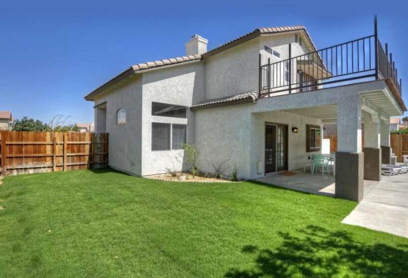 Indio Escape By Avantstay Stunning Home In Coachella W/ Pool & Hot Tub