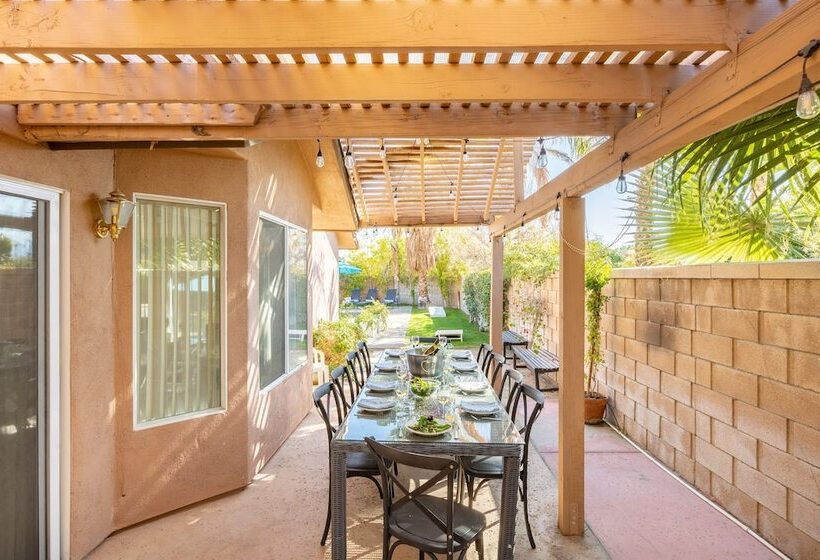 Larrea By Avantstay Luxurious Oasis W/ Pool & Hot Tub!