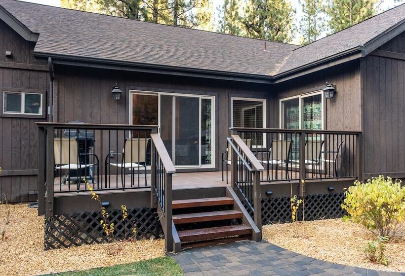 Lazy Bear Lodge By Avantstay Pine Tree Paradise W/ Game Room