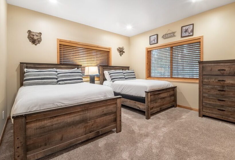 Lazy Bear Lodge By Avantstay Pine Tree Paradise W/ Game Room