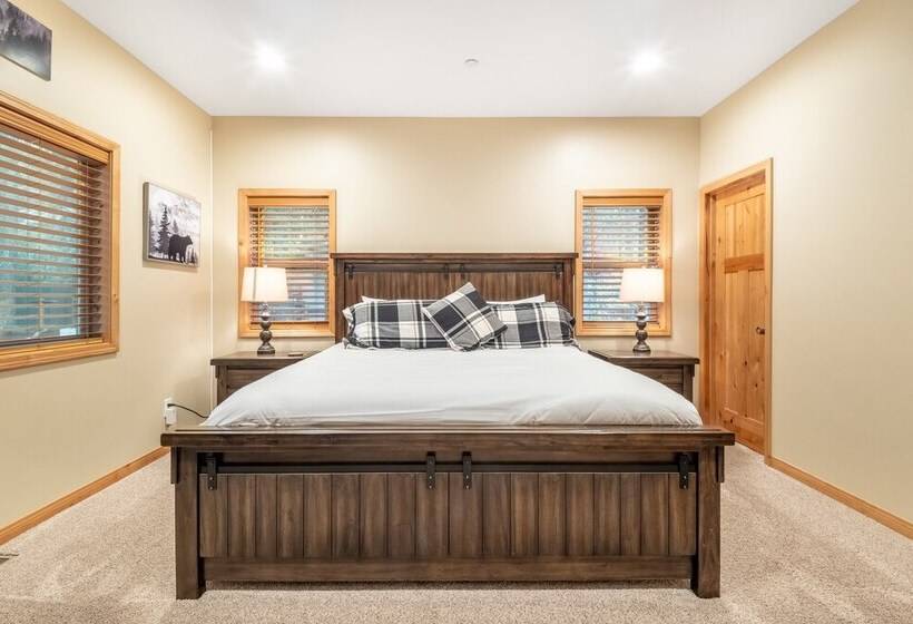 Lazy Bear Lodge By Avantstay Pine Tree Paradise W/ Game Room