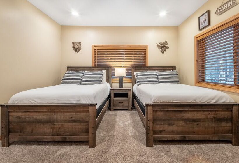 Lazy Bear Lodge By Avantstay Pine Tree Paradise W/ Game Room