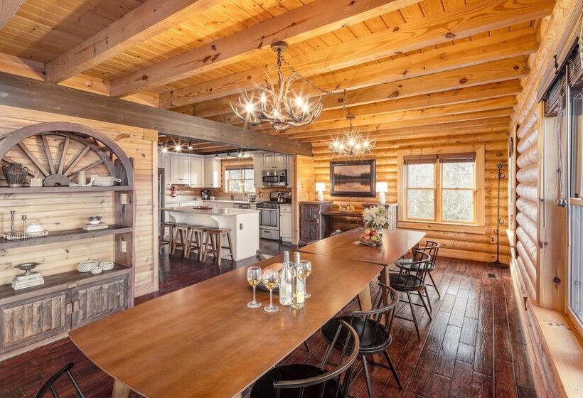 Leyland By Avantstay Cabin Mansion W/ Views