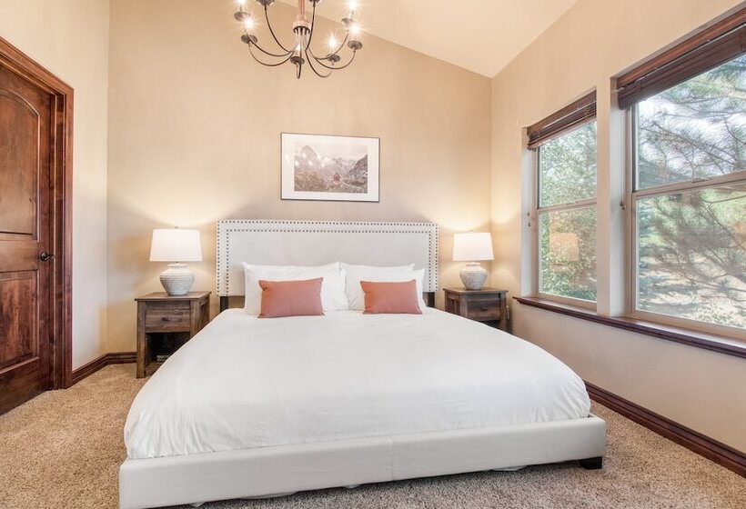 Lucky Bill By Avantstay Lake Views, 15mins To Park City Mtn