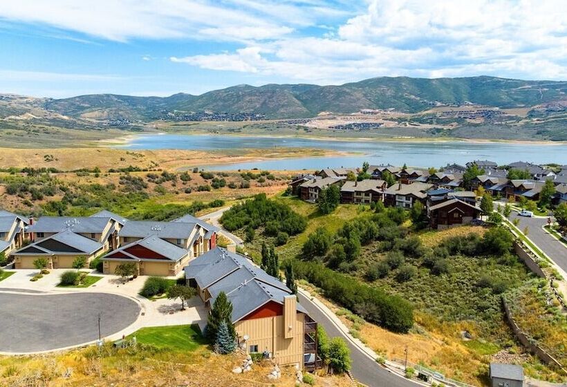 Lucky Bill By Avantstay Lake Views, 15mins To Park City Mtn