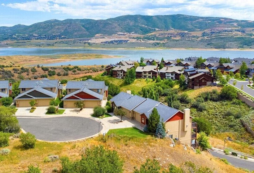 Lucky Bill By Avantstay Lake Views, 15mins To Park City Mtn