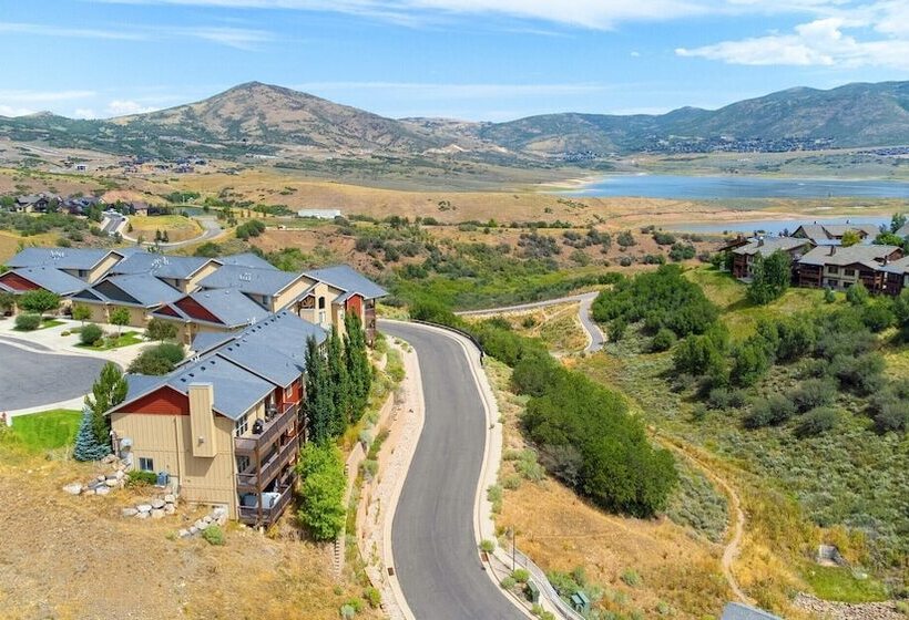 Lucky Bill By Avantstay Lake Views, 15mins To Park City Mtn